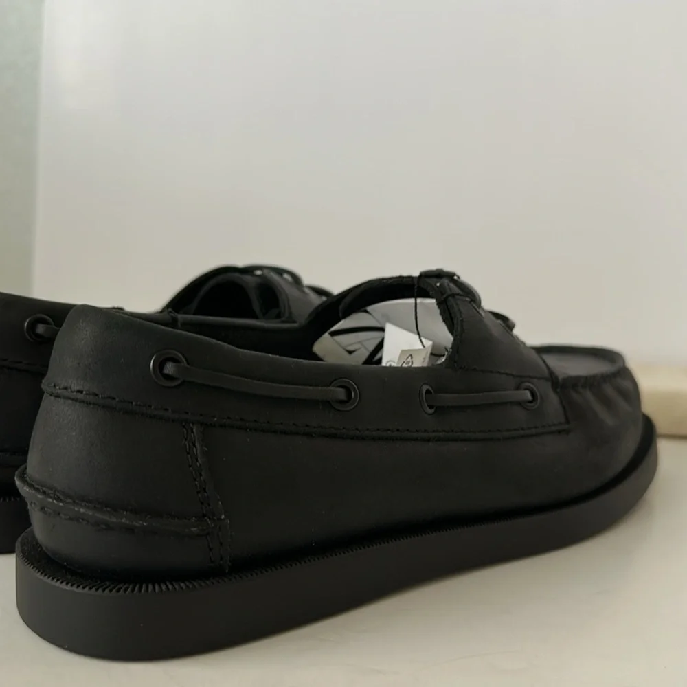 Zara elegant black